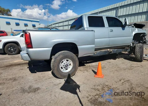 2003 GMC Sierra K2500 Heavy Duty z USA, uszkodzony, nr VIN 1GTHK23123F176014